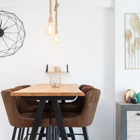 Home2book Modern Americas Pool&terrace Apartamento *