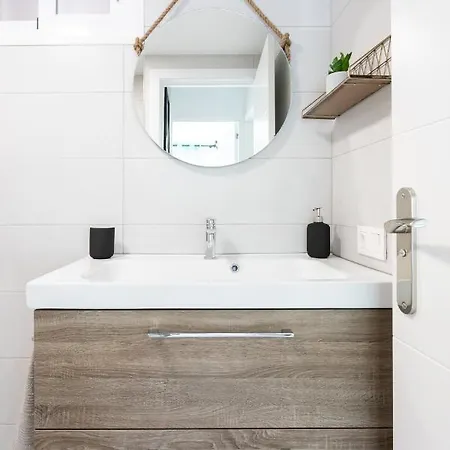 Home2book Modern Americas Pool&terrace