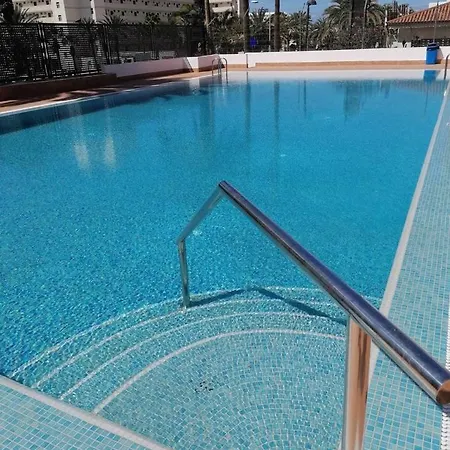 Apartment Home2book Modern Americas Pool&terrace