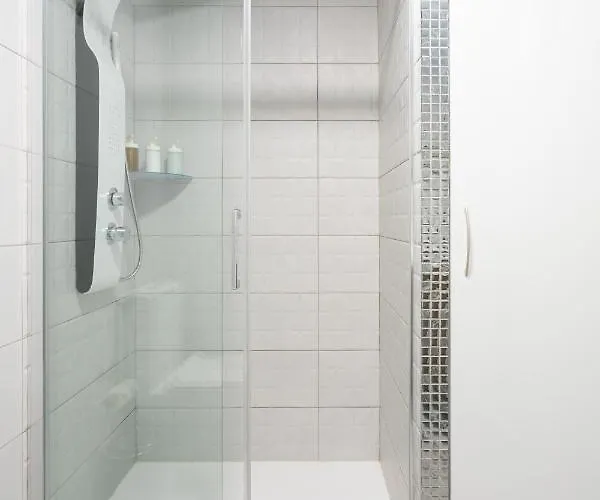 Home2book Modern Americas Pool&terrace アロナ