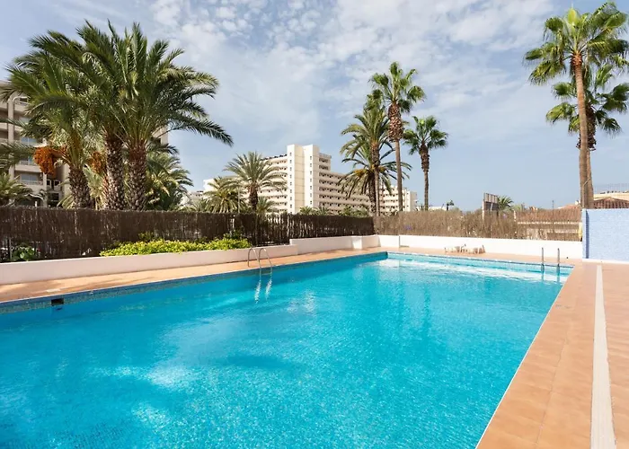 Home2book Modern Americas Pool&terrace ארונה