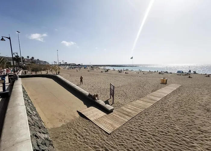 Home2book Modern Americas Pool&terrace * アロナ