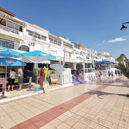 Home2book Modern Americas Pool&terrace أرونا
